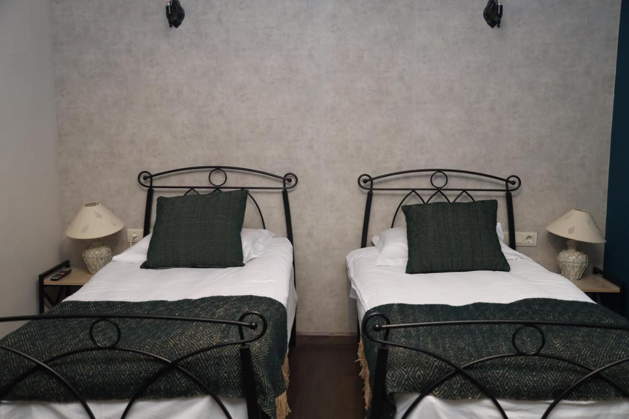 Redroof Country House Hotel Goris Exterior foto