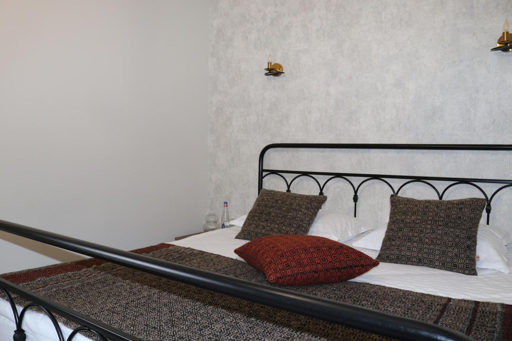 Redroof Country House Hotel Goris Cameră foto