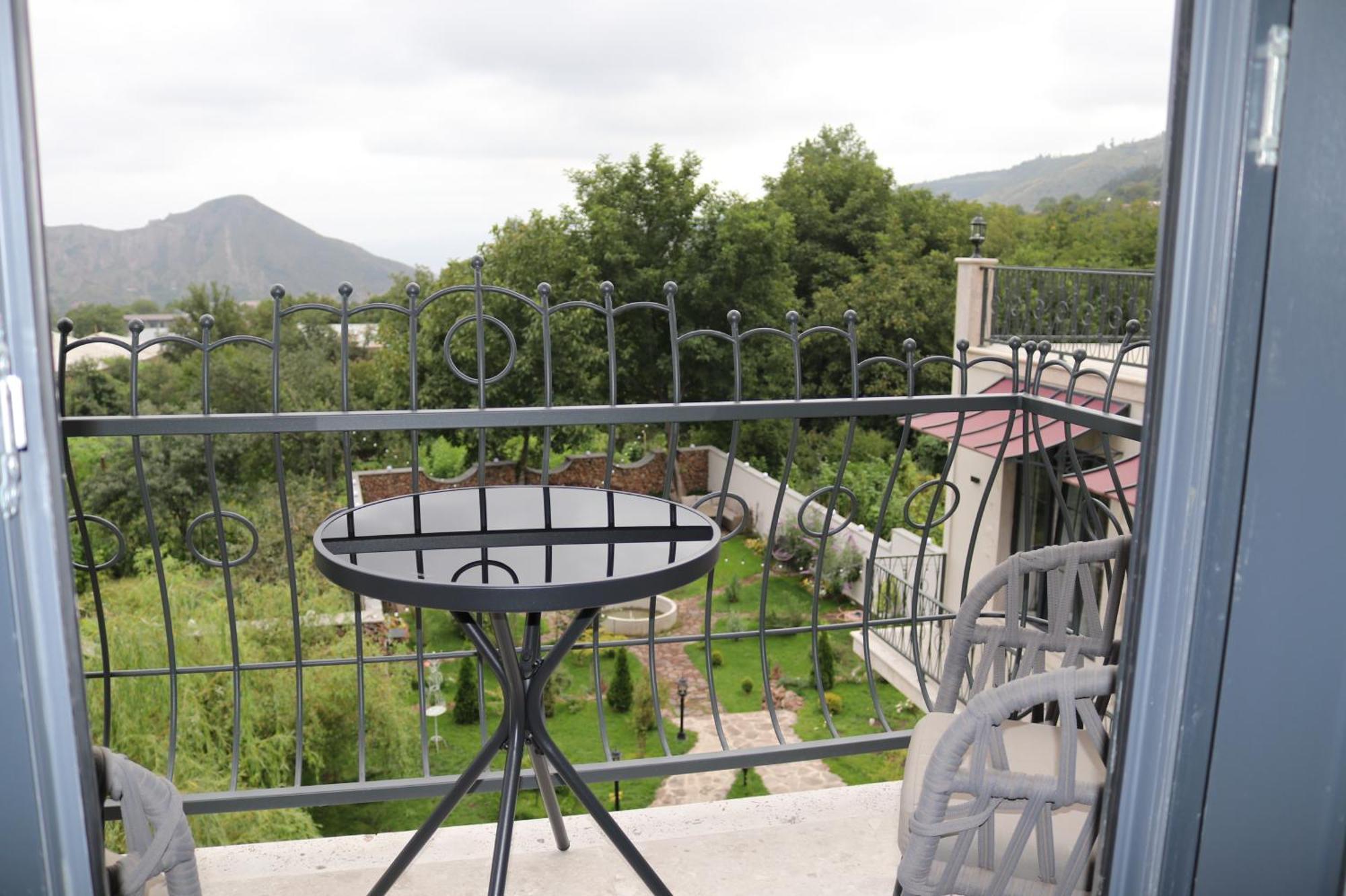 Redroof Country House Hotel Goris Cameră foto
